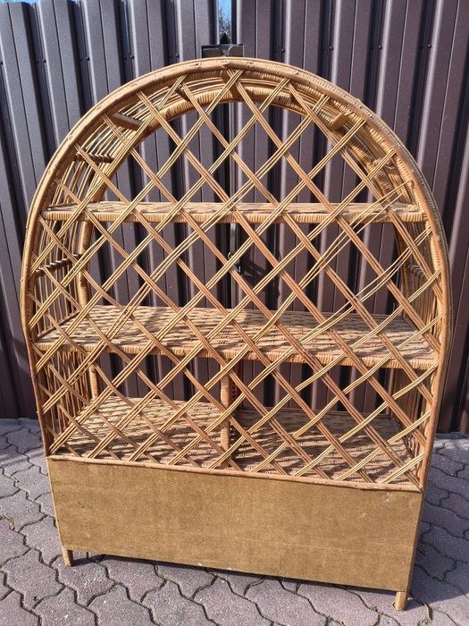 Duża szafka rattanowa