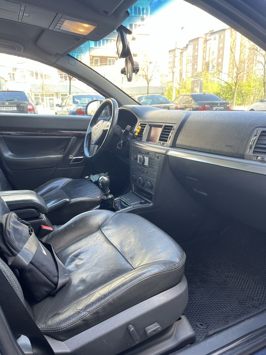 Продам Opel Signum !
