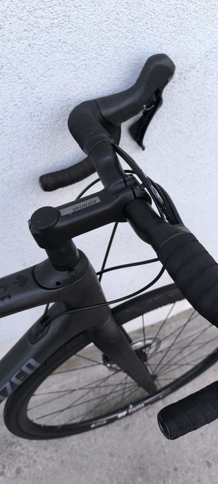 SPECIALIZED ROUBAIX COMP,  Shimano 105  Rozmiar 56