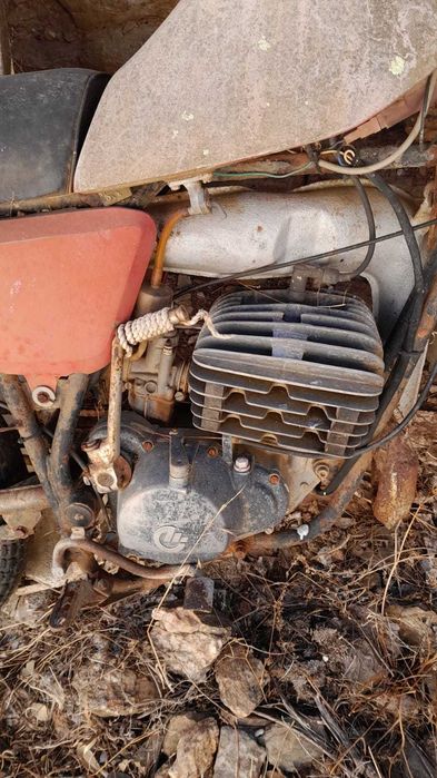 Motorizada para peças Casal 125