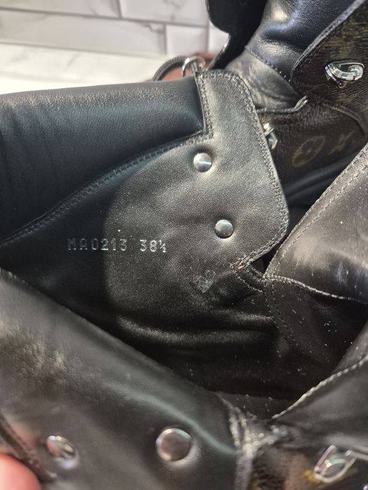 Жіночі черевики Louis Vuitton Ruby Flat Ranger.