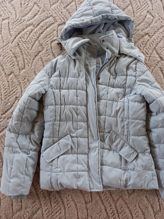 Продам куртку в хорошому стані