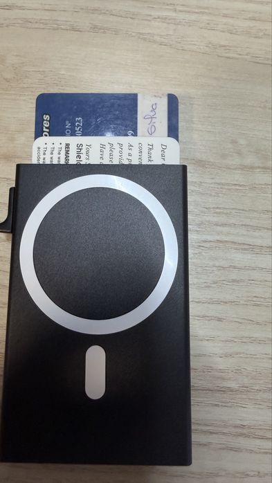 Porta cartões Magsafe