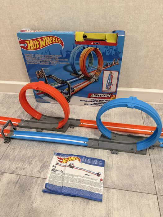Трек Hot Wheels «Подвійна петля» (GFH85) Оригінал