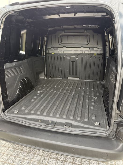 Peugeot Partner bleuhdi 1.5 premium