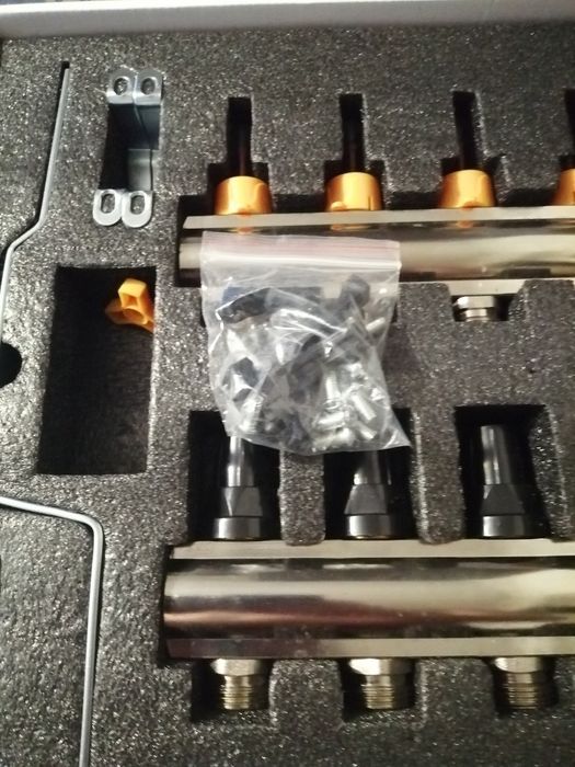 Продам комплект.