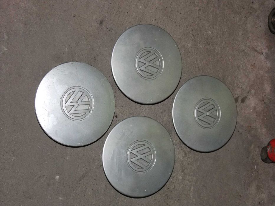 Dekielki kół GOLF-3