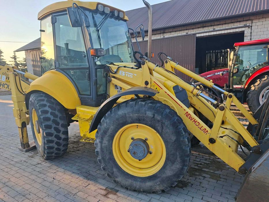 Koparko ładowarka New Holland LB115