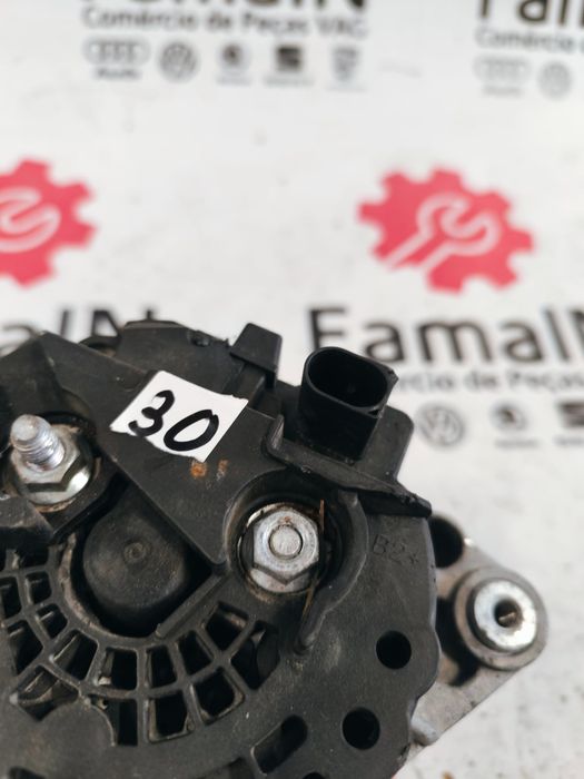 Alternador AUDI A1