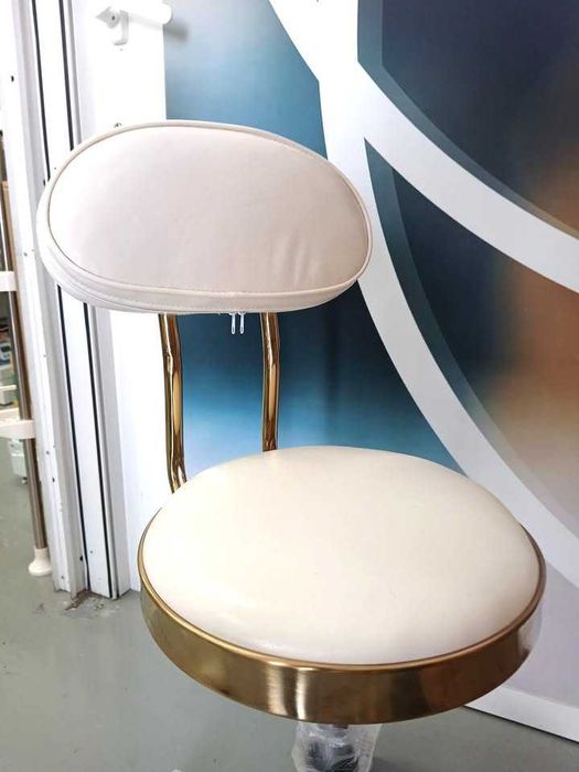 Cadeira de Manicure Douradas - NOVAS