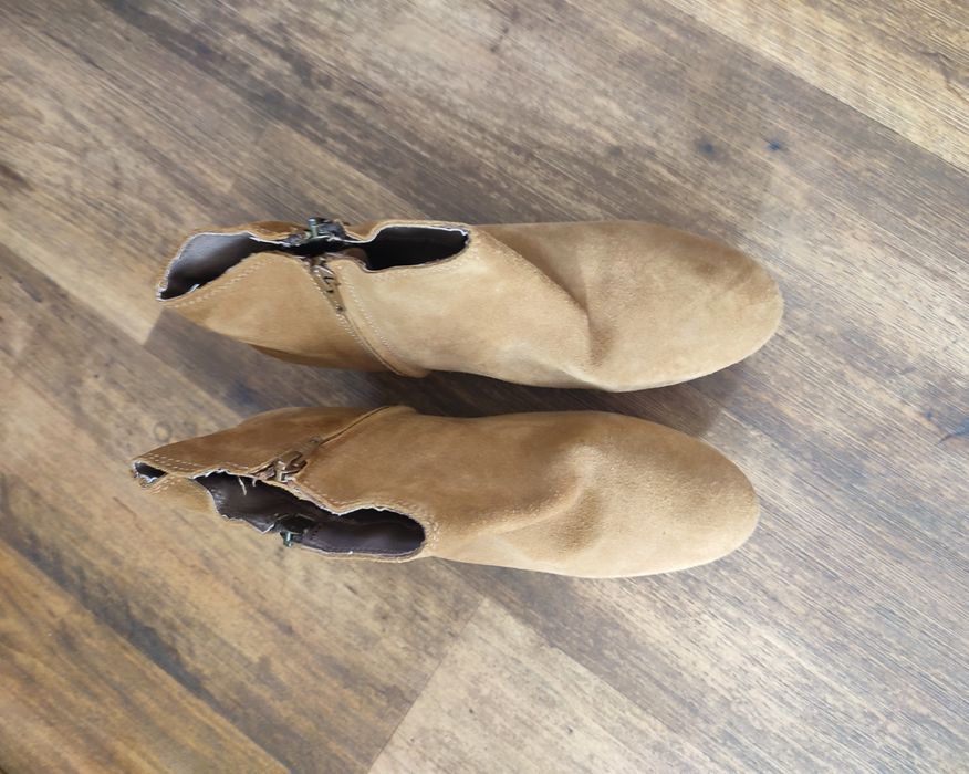 Замшеві черевики Clarks