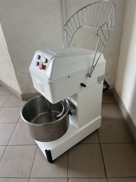 Тістоміс Промисловий Двох Швидкісний Обʼєм 21 Літра