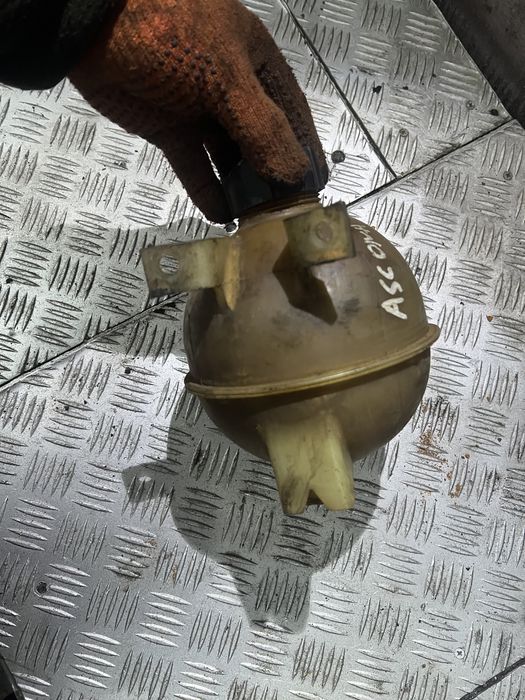 Бачок разширительный opel ascona