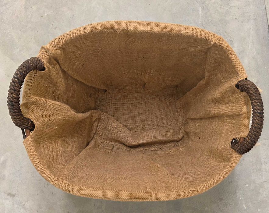 Cesto em Vime para Lenha ou Pellets – Como Novo – Decoração Rústica