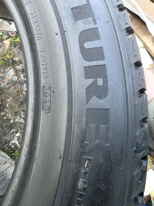 Шина одиночка запаска Нова Kumho  Citi Venture 235/60r18