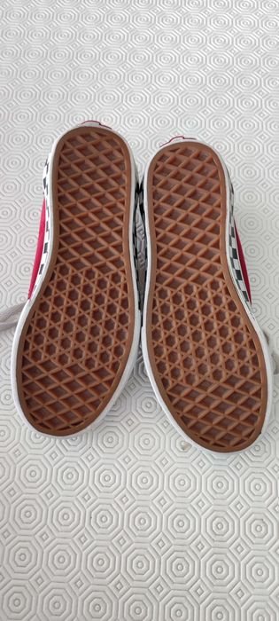 Tênis VANS Novos, N° 33