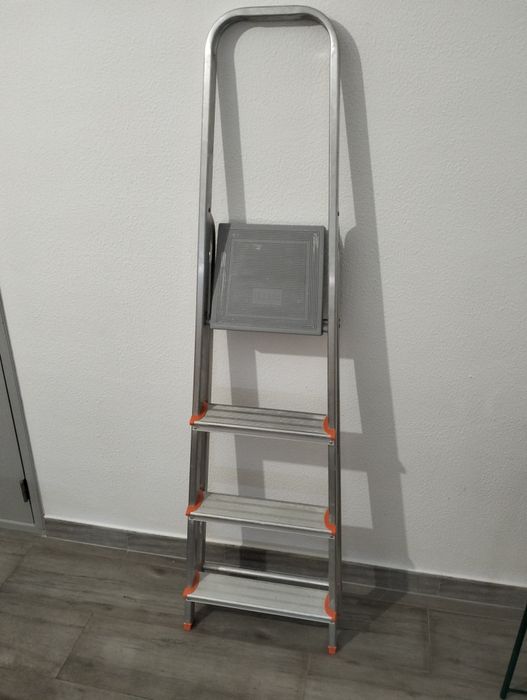 Escada com três degraus