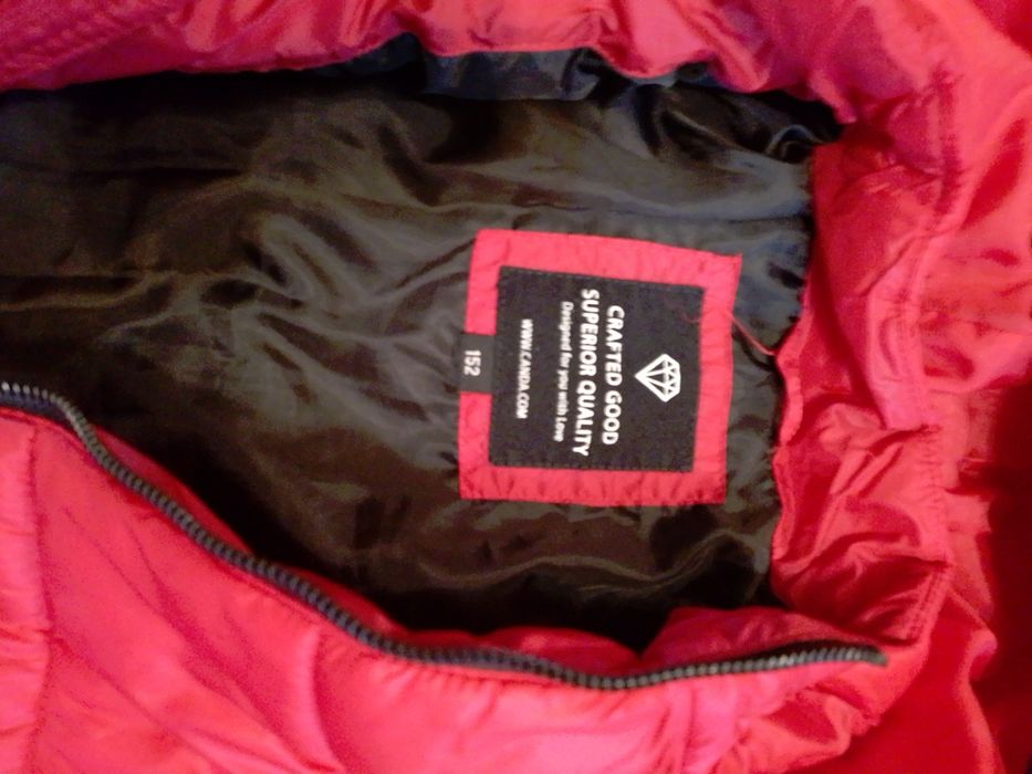 Продам демі курточку дутік на 12-13 років на зріст 152 см
