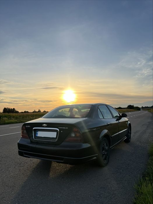 Продам Chevrolet Evanda 2004 року, автомат