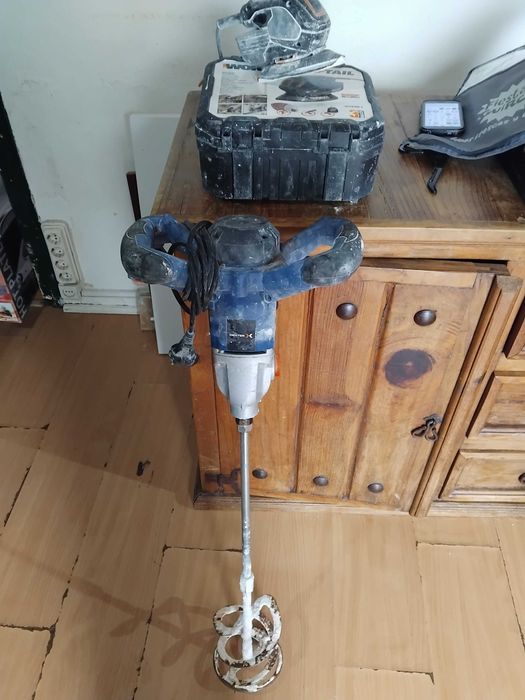 Lixadeira eléctrica e máquina de fazer cimento manual