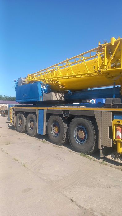 Автомобильный кран 220 тонн. TADANO ATF220G-5