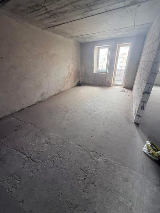 ПРОДАЖ 2 кім квартири, просп.Злуки