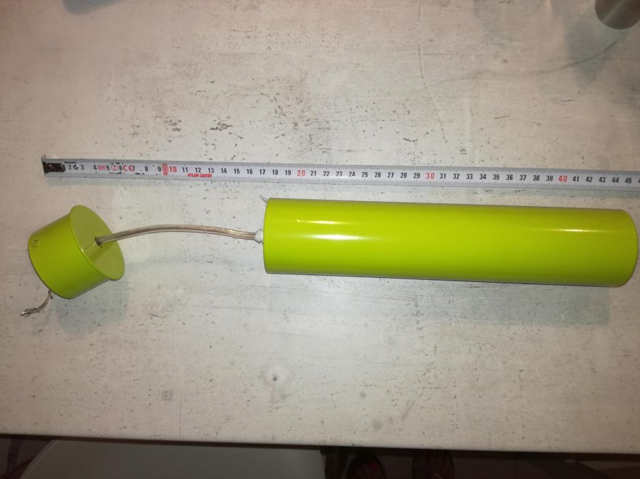 Lampa tuba w bdb stanie