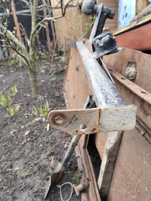 Продам причепний пристрій ВАЗ