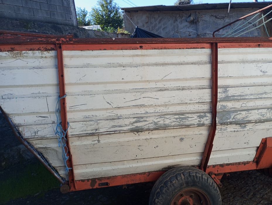 Autocarregante de Erva