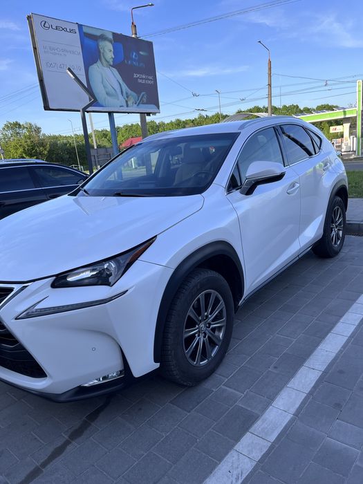 Продам Lexus NX 200t 2016