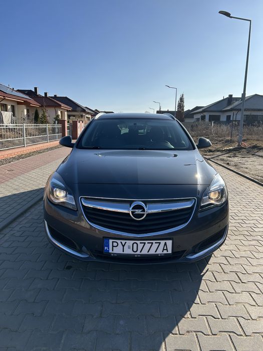 Opel Insignia kombi 2.0 / automat / nawigacja / bezwypadkowy