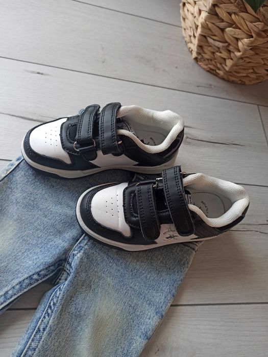 Buty adidasy rozmiar 26 + gratis trampki rozmiar 26