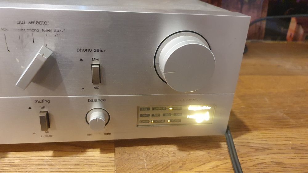 Wzmacniacz technics su-v707