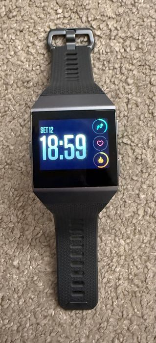 Relógio desportivo Fitbit Ionic