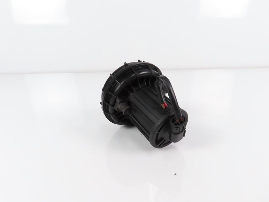 Bomba De Ar Bmw 3 Ref: 11727506210 / 11727571589