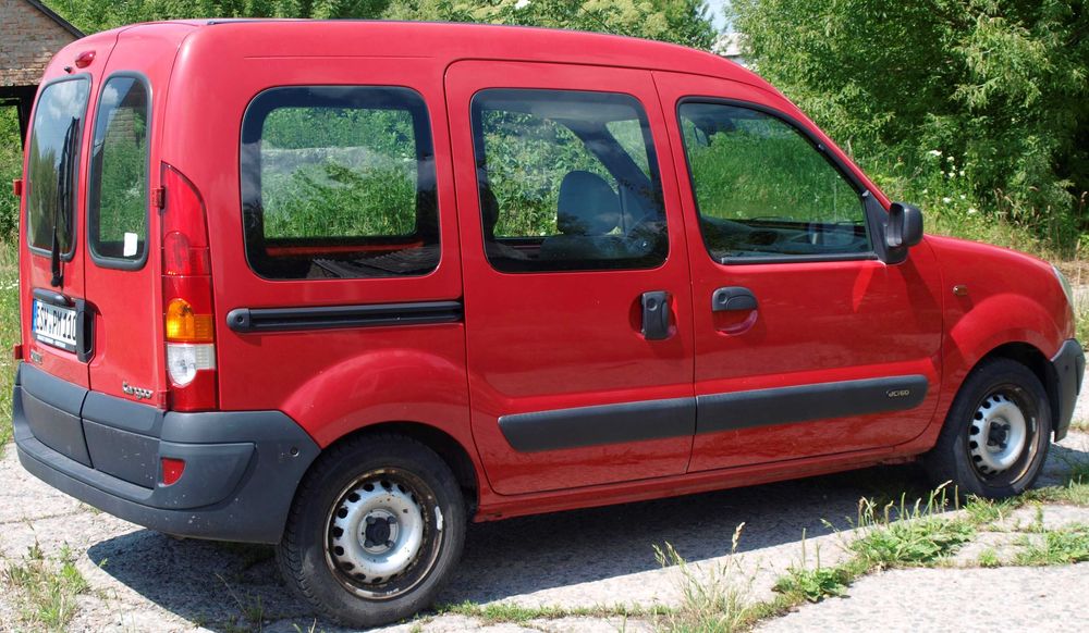 Кузов Четверть Половина Кузова Renault Kangoo Рено Кенго Шрот 97-12