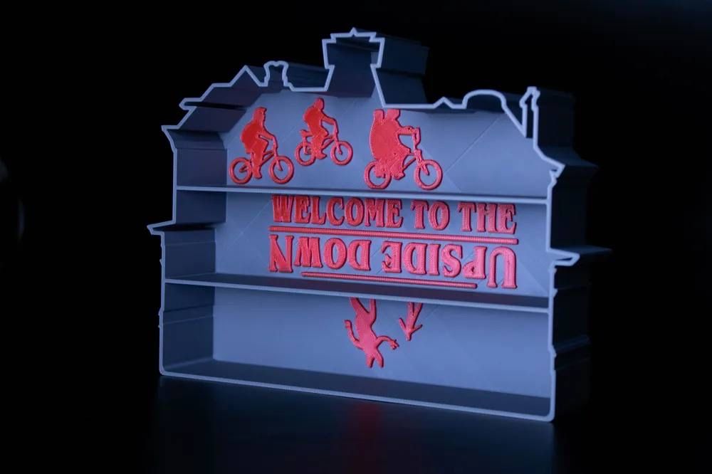 Підставка “Stranger Things” Преміум стенд Дивні Дива kinder joy