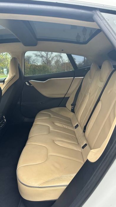 Tesla Model S 2013 p85+