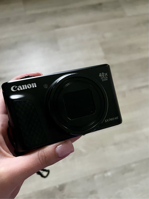 Power shot sx740hs