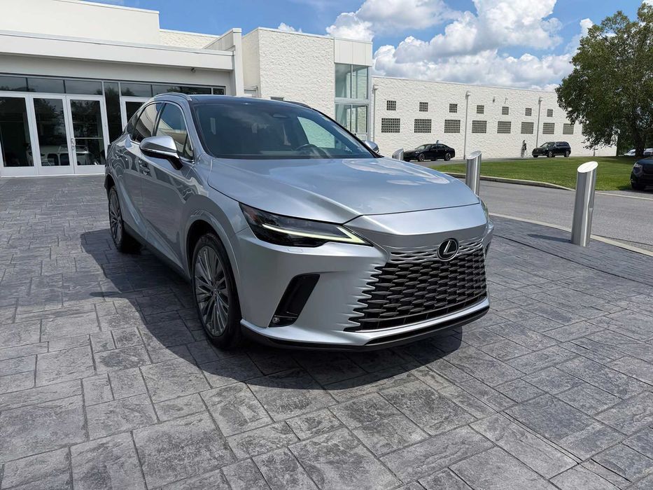 Lexus RX Hybrid 350h      2023