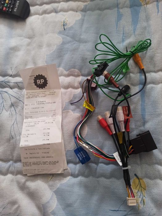 Auto-Rádio Pioneer DMH-A240BT !