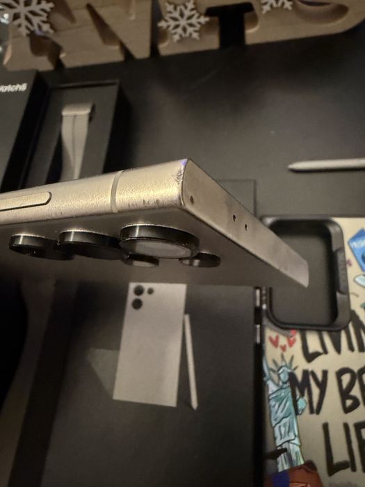 Vendo Samsung S24 Ultra + Galaxy watch pro 5