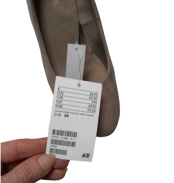 Nowe z metką pantofle zamszowe na koturnie H&M rozmiar 38