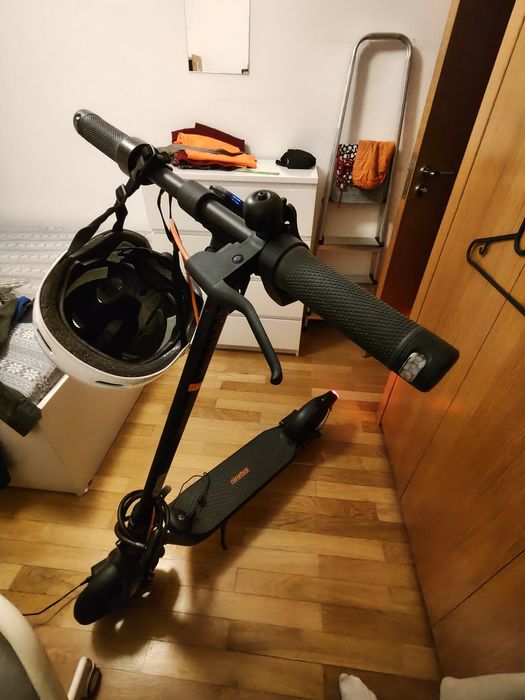 Trotine Ninebot Kickscooter F2 Pro < 200km