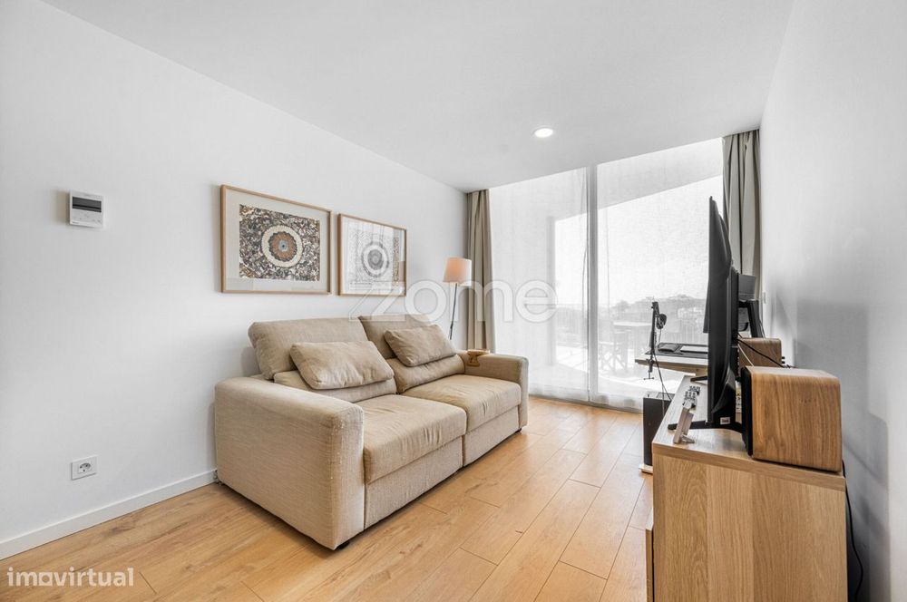 Apartamento T1 semi-novo em Vilar do Paraíso, Vila Nova de Gaia