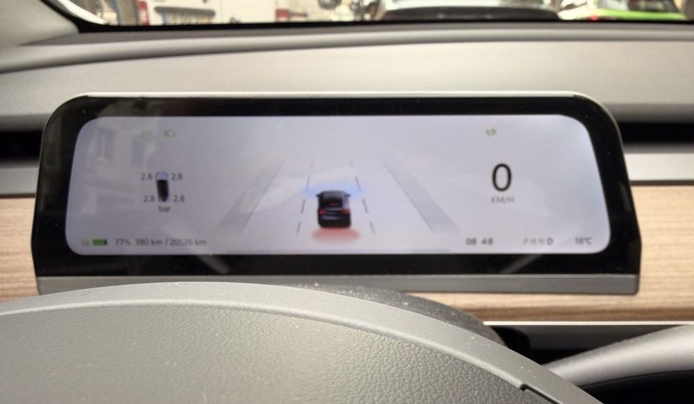 Tesla Model Y Long Range Tração Integral
