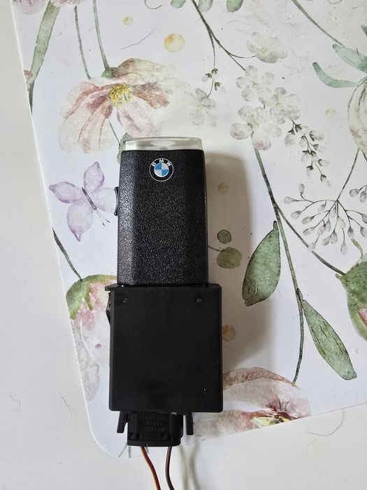 Sprzedam latarkę BMW