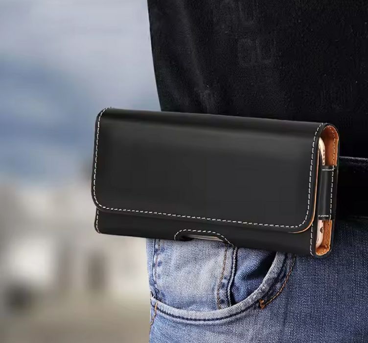 Чехол-кобура для смартфона на пояс.
