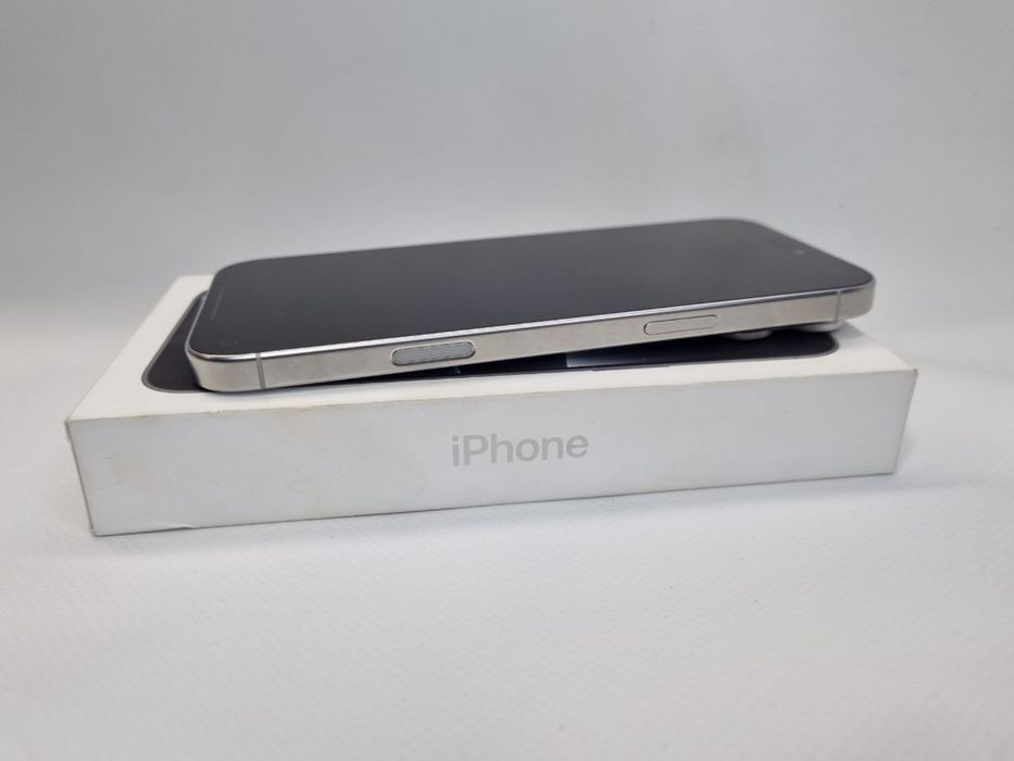 Iphone 16 pro max 256 gb белый