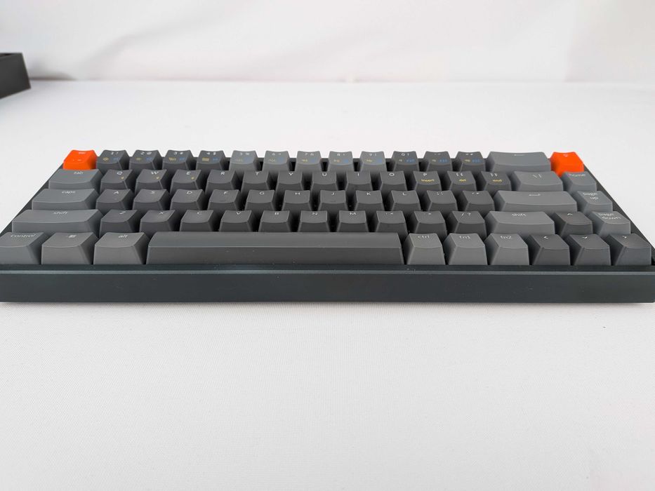KEYCHRON K6 - Klawiatura bezprzewodowa mechaniczna - RGB Brown Switch